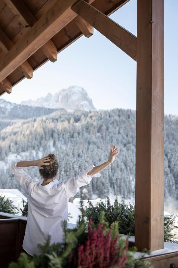 Hotel Acadia - Adults Mountain Home Selva di Val Gardena Exterior photo
