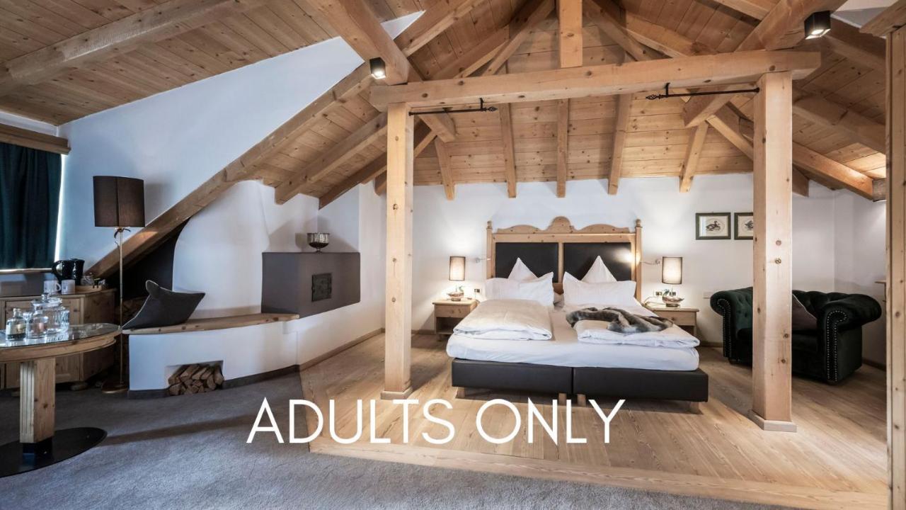 Hotel Acadia - Adults Mountain Home Selva di Val Gardena Exterior photo